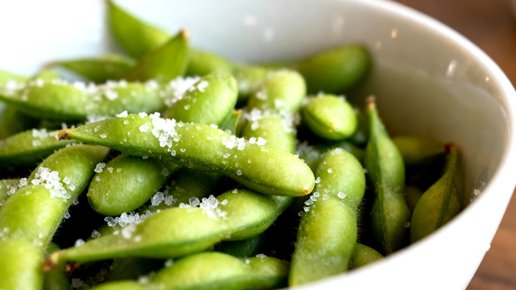 Edamame (fagioli di soia verdi)"